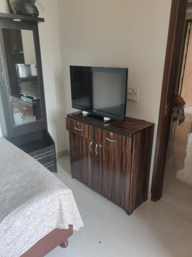 Others 4, Konark Apartment, Delhi
