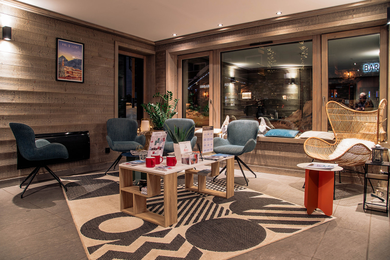 Public Area 2, Victoria Lodge, Friendly Hotel, Savoie