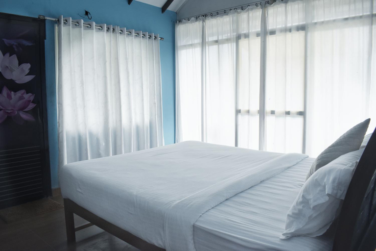 Bedroom, Raymond's Holiday Homes, Wayanad