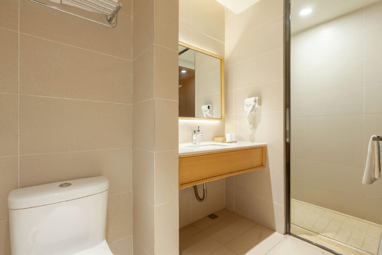 Bathroom 3, JI Hotel Hangzhou Qianjiang Xincheng, Hangzhou