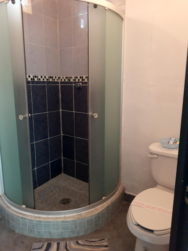 Bathroom 2, Posada Bugambilias, Tepoztlán