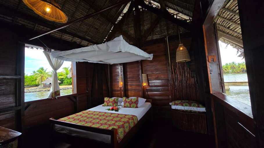 Bedroom 2, Lakana Hotel, Analanjirofo