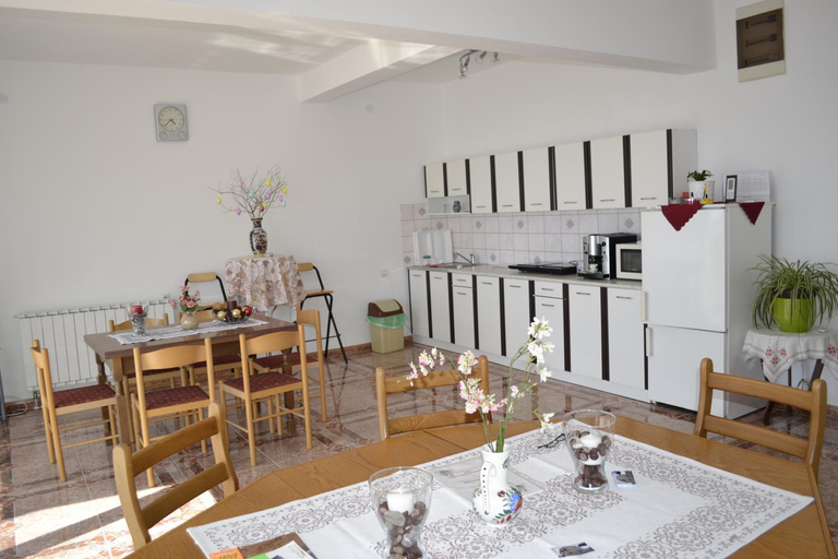 Food & Drinks, Guest House Morski val