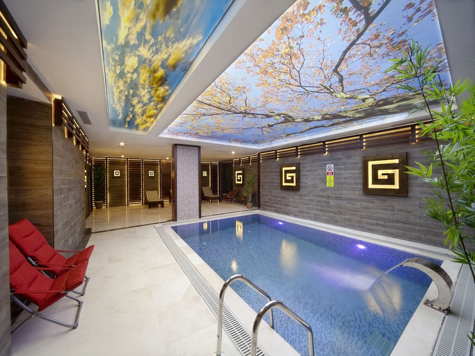 Sport & Beauty 2, Grand Hotel de Pera, Beyoğlu