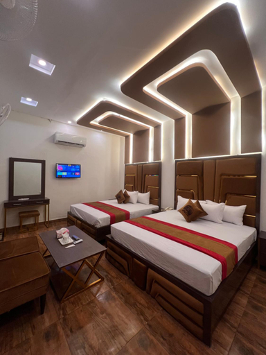 Bedroom 3, Gulberg Inn Hotel, Lahore