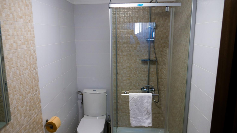 Bathroom 3, Casa Ambientt, Albestii Pamanteni