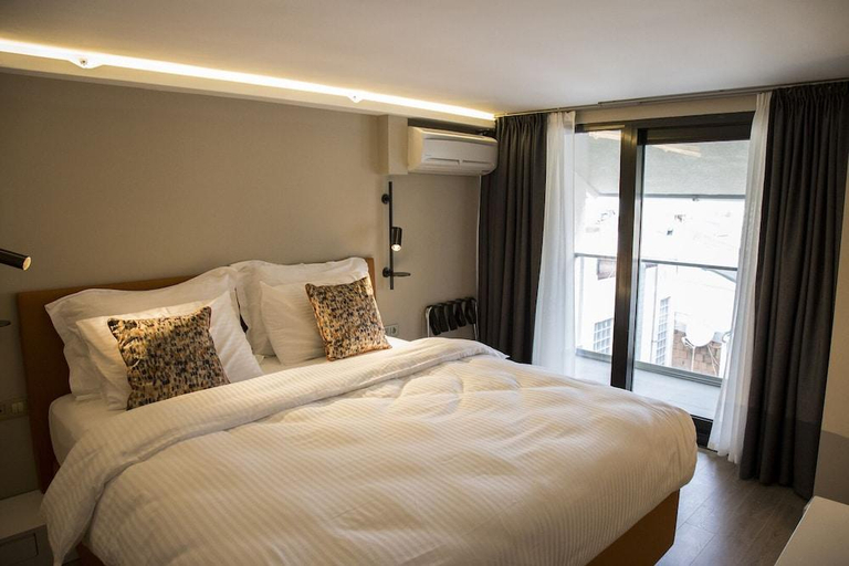 Bedroom 2, Sparkle Hotel, Şişli