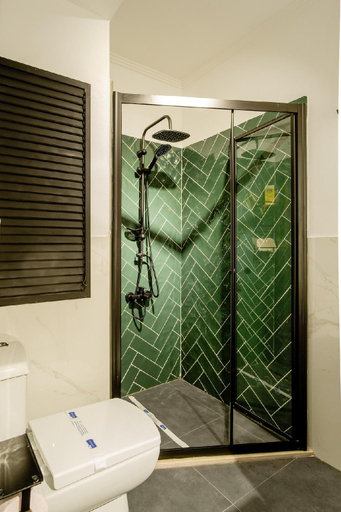 Bathroom, Gorgeous & Luxury Apartment in the heart of Sisli!, Beşiktaş