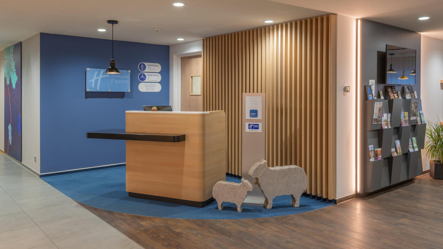 Public Area 2, Holiday Inn Express HAMBURG SOUTH A7/AS42 by IHG, Harburg