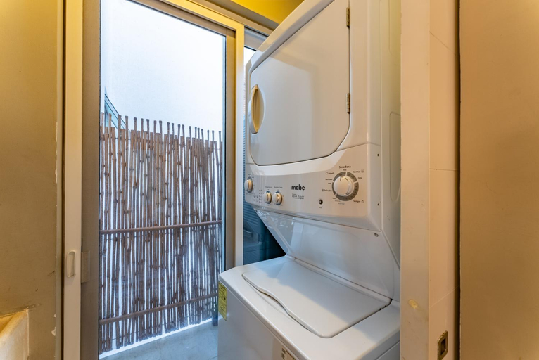 Bathroom 4, Papaya 15 Apartments, Cozumel