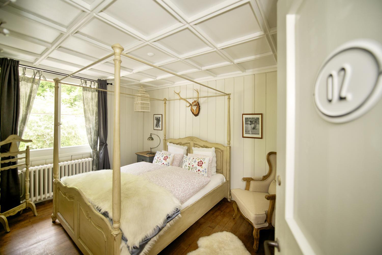 Others 2, B&B Langenberg, Horgen
