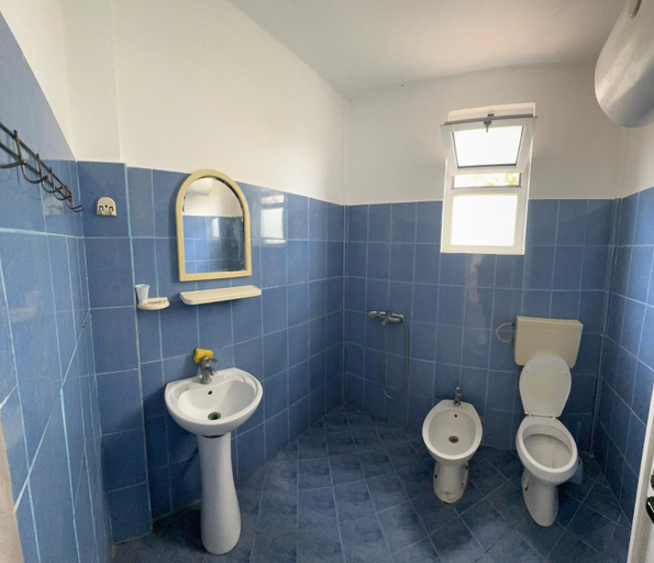 Bathroom 3, Bushi Rooms- Garden and Free Parking near Beach, Durrësit
