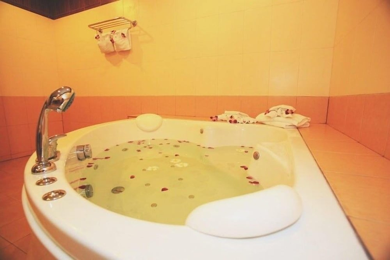 Bathroom 5, Mind Resort Pattaya, Pattaya
