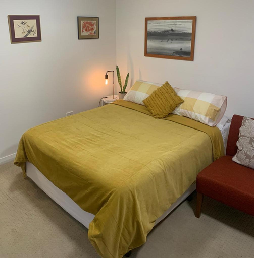 Others 2, Private Room with Ensuite, Yass Valley