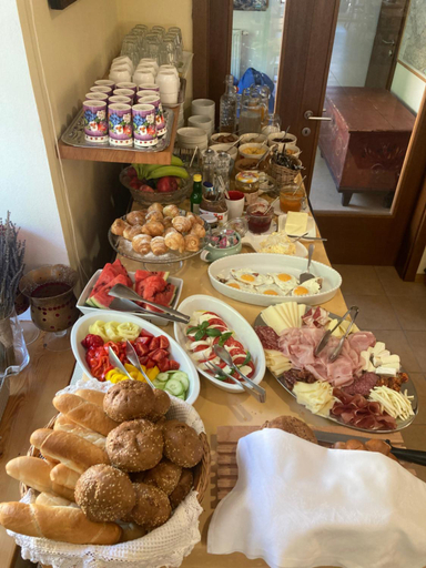 Food & Drinks 4, Villa Krejza, Poprad