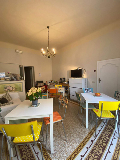 Shared lounge/TV area 2, Le Violette, Lucca