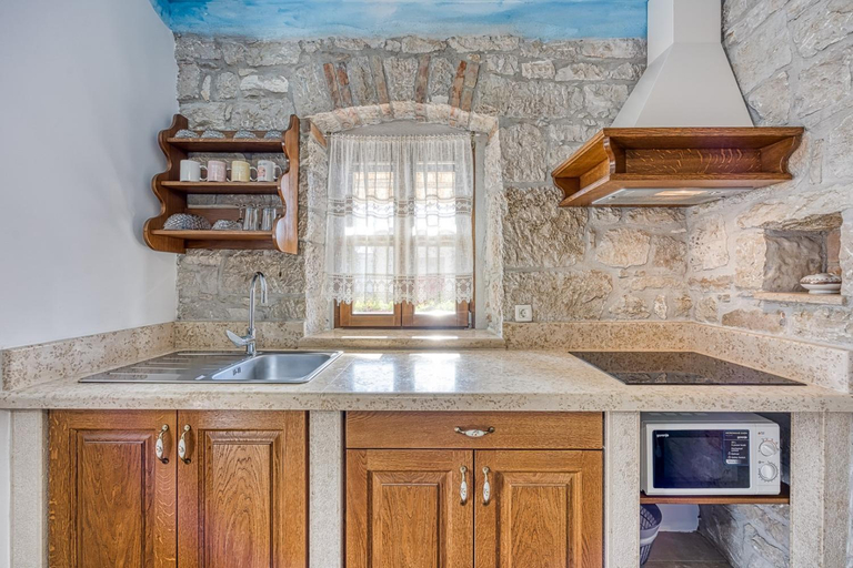 Kitchen 3, Apartments Silvano Radosi, Poreč