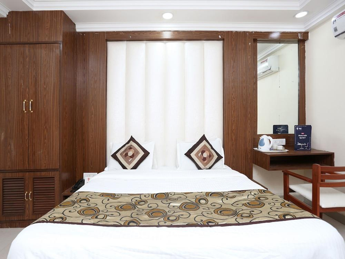 Bedroom 3, Hotel Atithi, Delhi