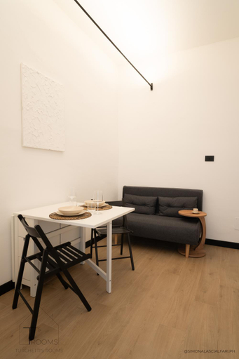 Others 5, Turchetti's Rooms, Grosseto