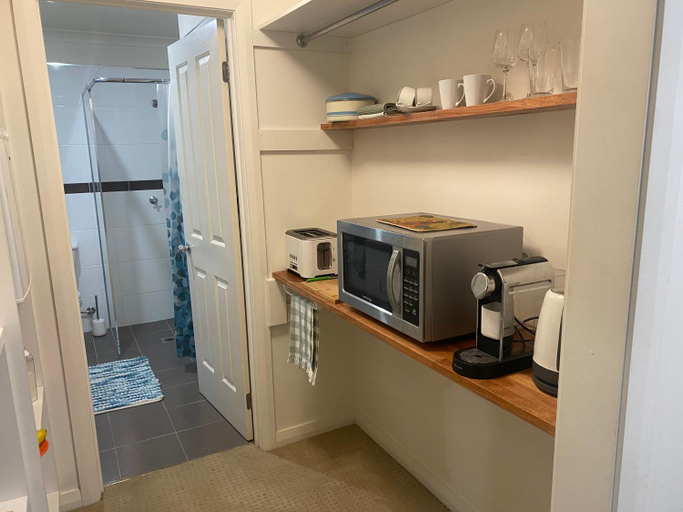 Others 5, Private Room with Ensuite, Yass Valley