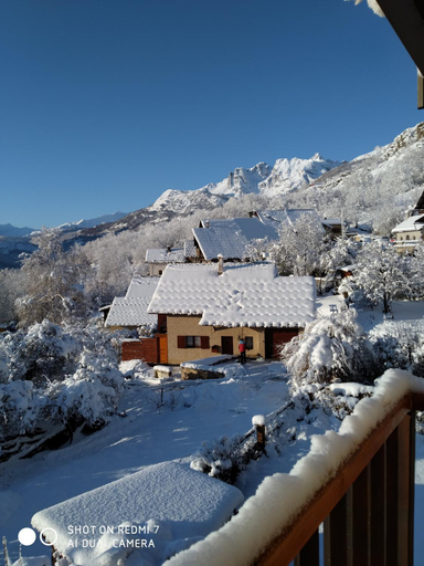 Others 3, Chez Bear, Hautes-Alpes