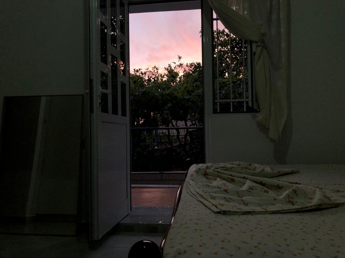 Others 2, Dina House, Vlorës