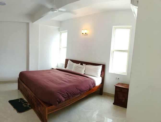 Bedroom 4, BLU LAGOON INN, Delhi