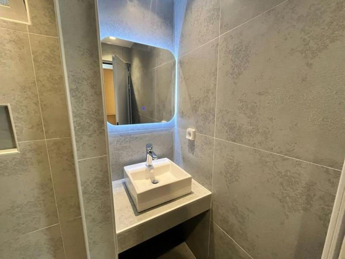 Bathroom 4, Family House Faliraki Studios Apartments, South Aegean