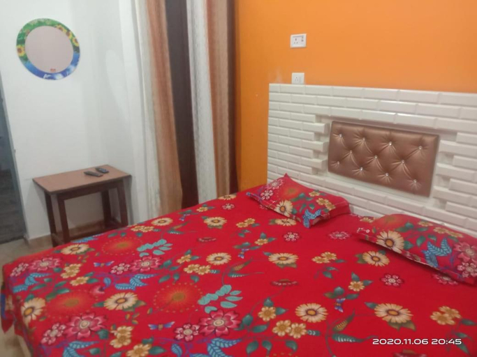 Bedroom 4, Priya Hotel Faizabad, Faizabad