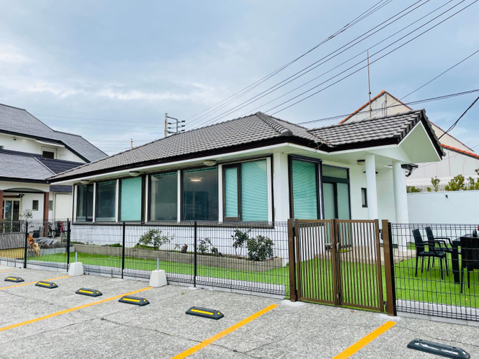 Exterior & Views, Uhome Kamogawa 本館-【ペット可/広い2LDK】, Kamogawa