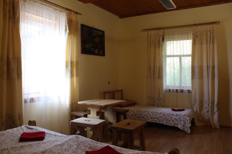 Others 5, Guesthouse U Batushki, Water body