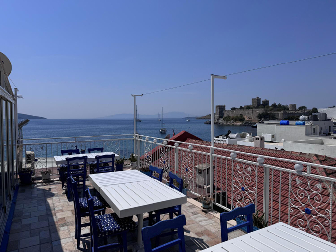Others 2, White and Blue Bodrum, Bodrum