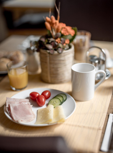 Food & Drinks 5, Quality Hosts Arlberg - Haus Pepi Eiter - inklusive Sommer-Karte Premium, Landeck
