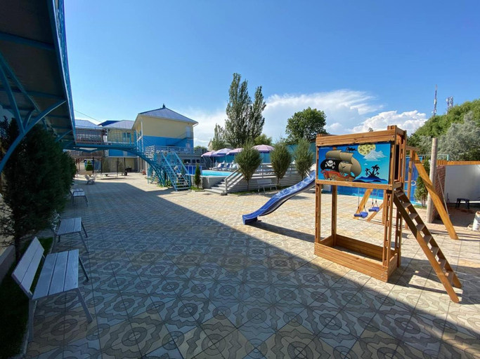 Others 3, Aqumarine, Bilhorod-Dnistrovs'kyi