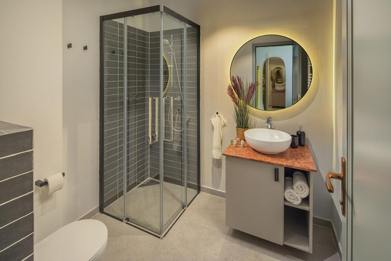 Bathroom 2, Sarzo Naturalhouse Apartments, Csorna