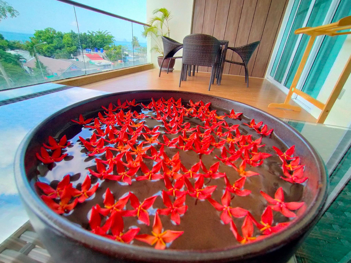 Food & Drinks 5, Krabi One Bedroom Seaview, Mueang Krabi