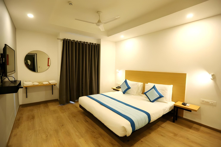 Bedroom 2, The Roseman Hotel & Suites , Ghaziabad