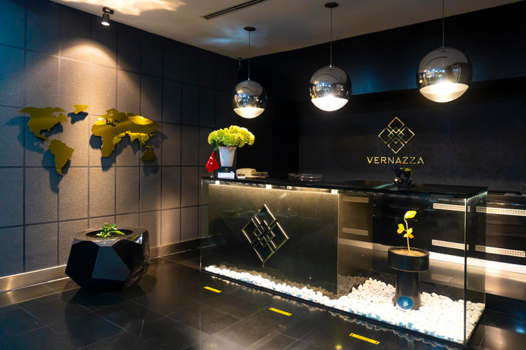 Others, Vernazza Suites, Şişli