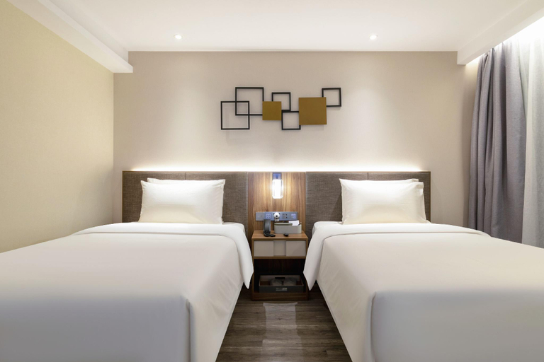 Bedroom 2, Atour X Hotel Hangzhou Xihu Hubin Yan’an Road, Hangzhou