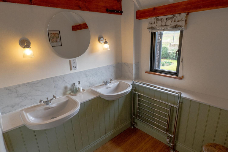 Bathroom 5, North Downs Barn, Kent