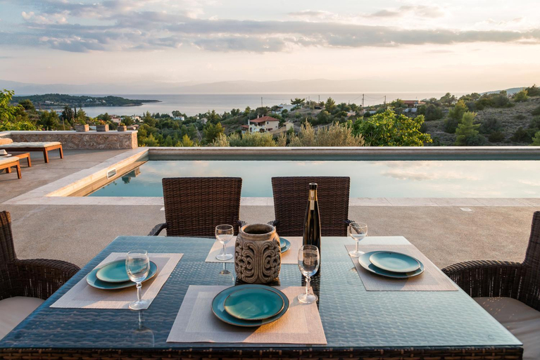 Others 5, Myrtoan Pelagos Villa, Peloponnese