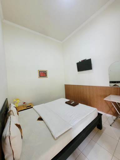 Ndalem Katong Guest House Ponorogo Room Type - Standard Double