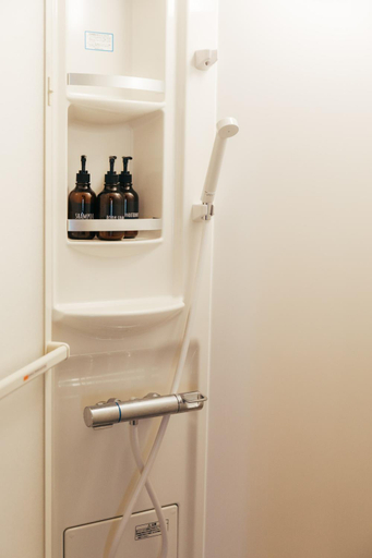 Bathroom 2, 民泊ゆとろぎ, Ōdai