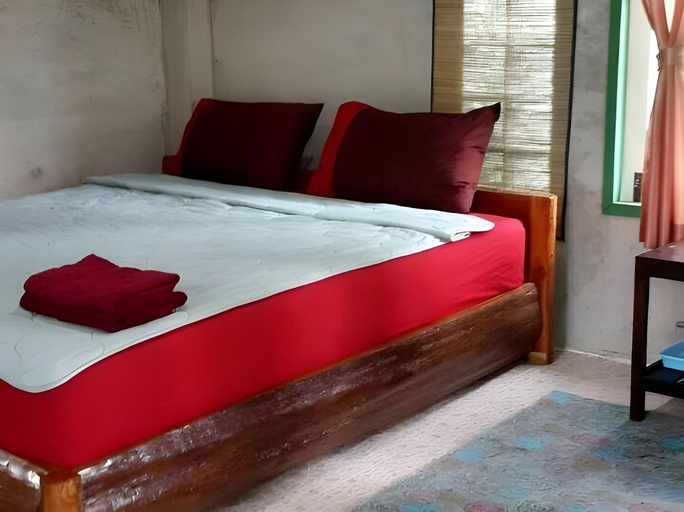 Bedroom 2, Rainbow House, Pai