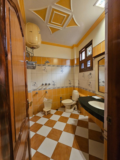 Bathroom, HOTEL CITY HEART, Chamba