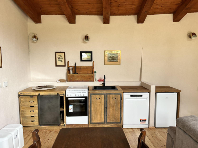 Kitchen, La casa sul fiume, Torino