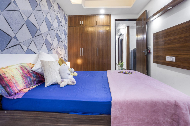Bedroom 1, Homlee Divya 3 BHK with kitchen & Parking Vaishali, Gautam Buddha Nagar