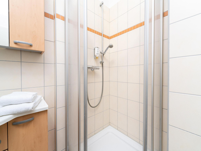 Bathroom, elegant eingerichtete Ferienwohnung, Mecklenburgische Seenplatte