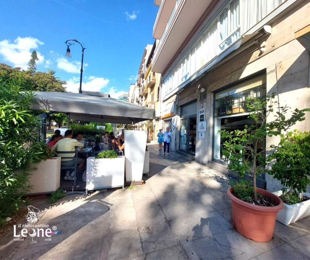 Exterior & Views 2, Leone Suite View & Restaurant, Palermo