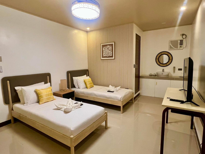Bedroom 3, E&R Airport Hotel, Sibulan
